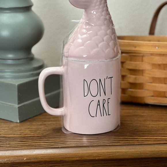 Rae Dunn coffee/Tea cup - Picture 3 of 3